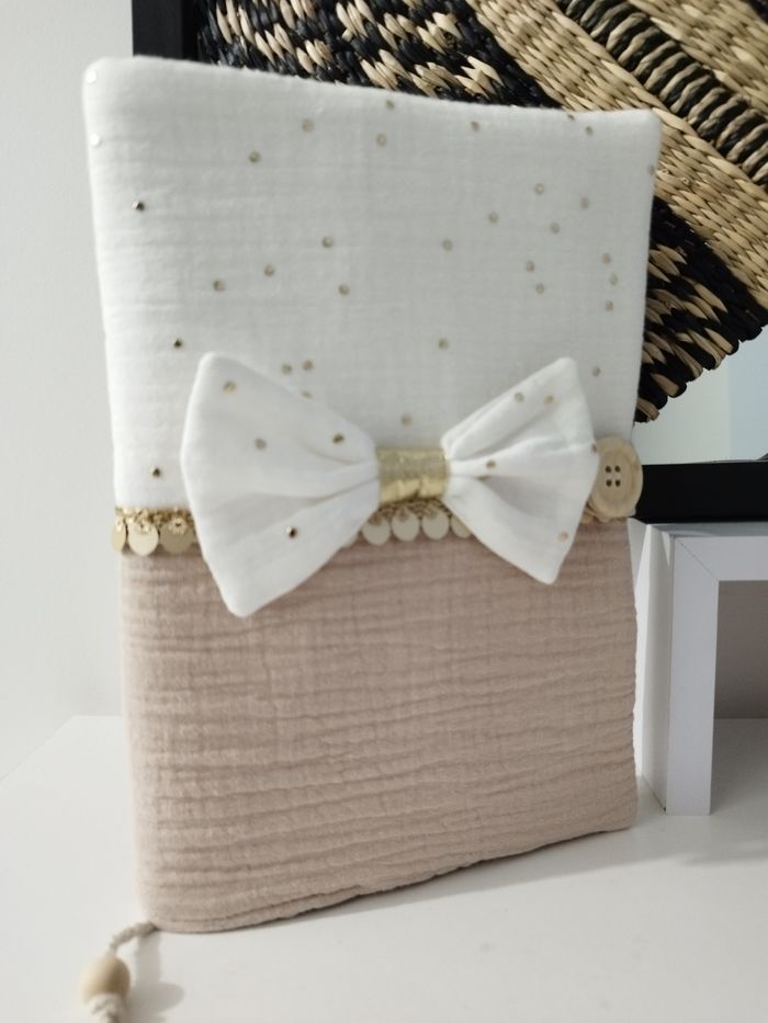 Protège carnet de santé 18€ - photo numéro 2