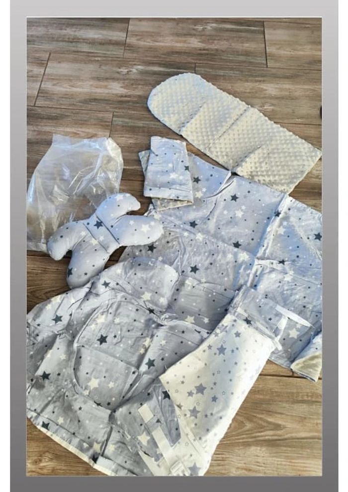 Lot de 5 éléments bleu et gris avec étoile 100x60x15 cm babynest Xanthos home