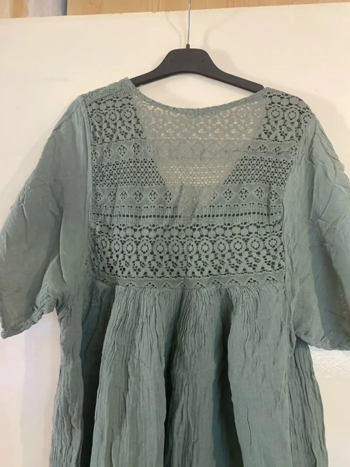 Robe courte - photo numéro 2