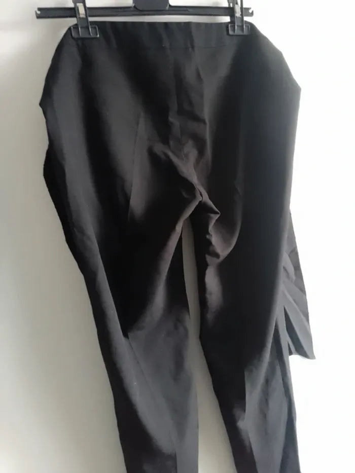Pantalon noir taille 42 - photo numéro 3
