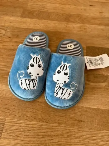 Pantoufle zèbre