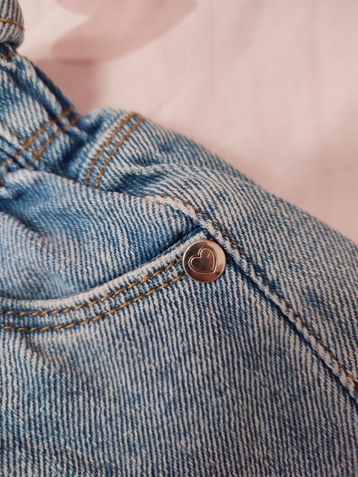 Jupe en jean avec élastique à la taille - 24 mois - Très bon état - Gémo - photo numéro 5