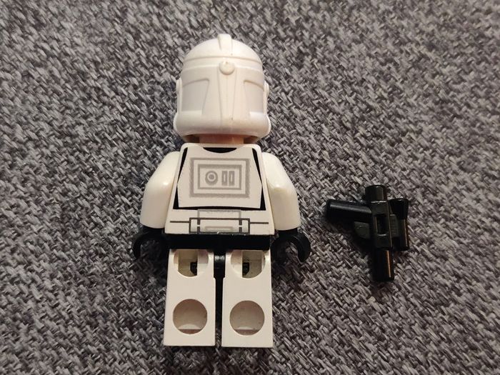 Minifig Lego Star Wars Clone + blaster - Très bon état - Vrai Lego - photo numéro 5