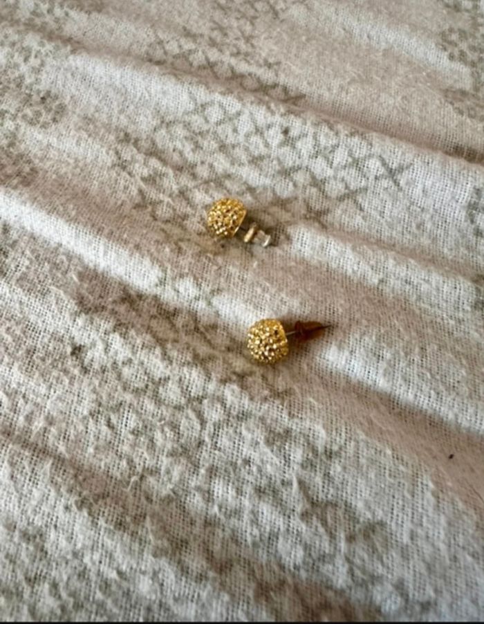 Boucle d'oreille🌟