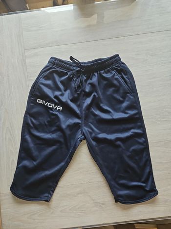 Short sport bleu givova foot T 13 14 ans