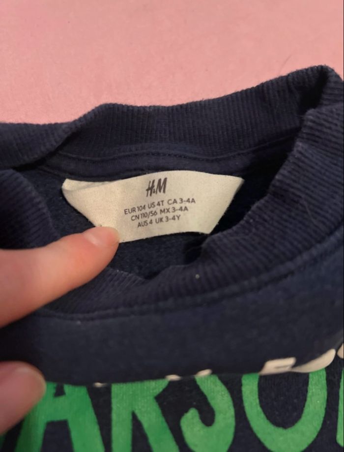 Pull de Noël h&M dinosaure - photo numéro 5