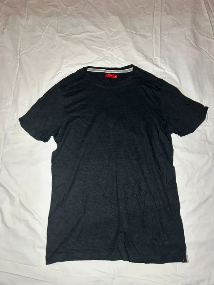 T-shirt noir tissaia