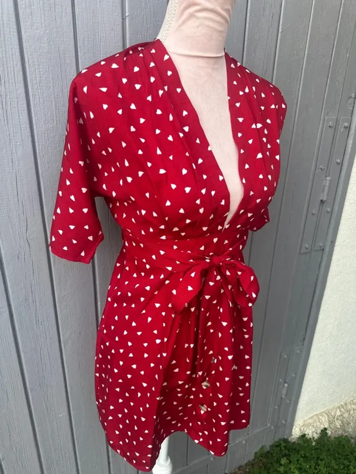 Robe d’été manches courtes dos nu rouge cœurs blanc décolleté légère fluide shein 36/S - photo numéro 2