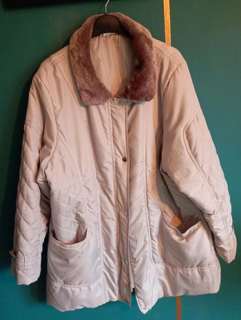 Veste légère femme taille 46/48