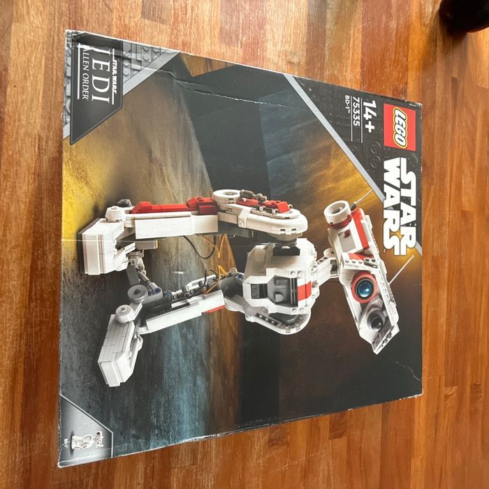 Lego star wars 75335 BD-1 neuf pièce rare