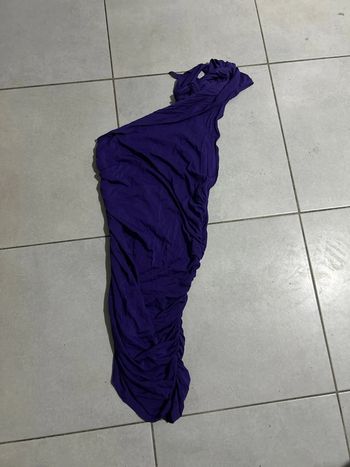 Robe violette