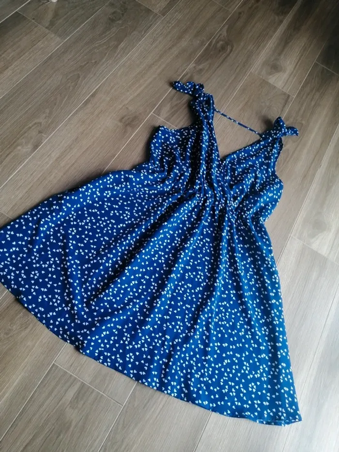 Robe à petit cœur blanc - photo numéro 2