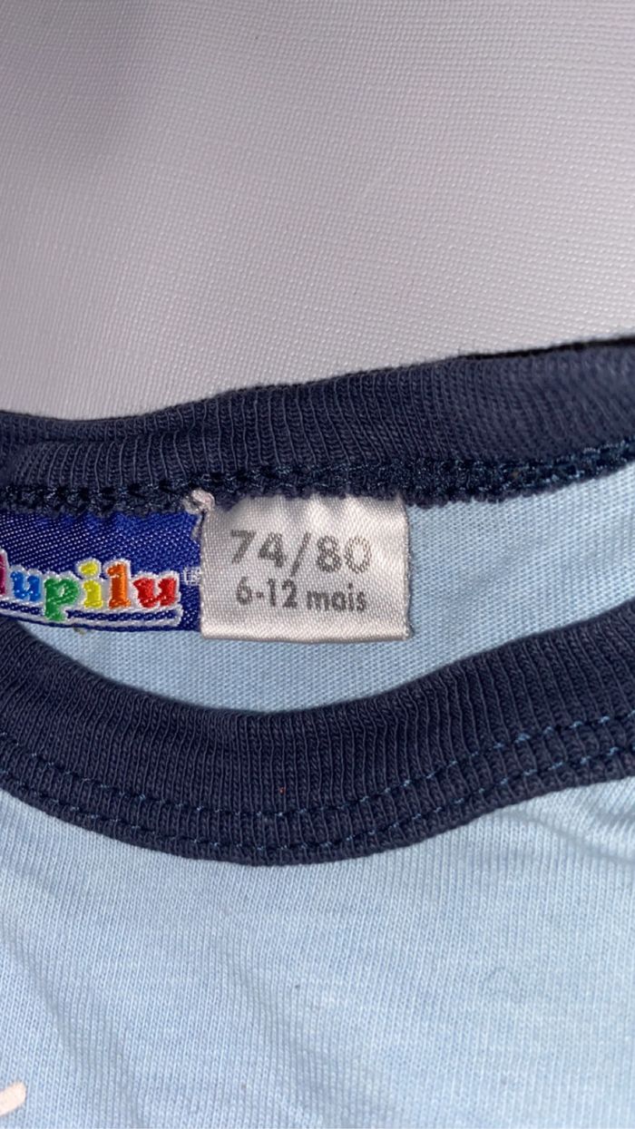 Lot de 2 body et un pull taille 6mois - photo numéro 4