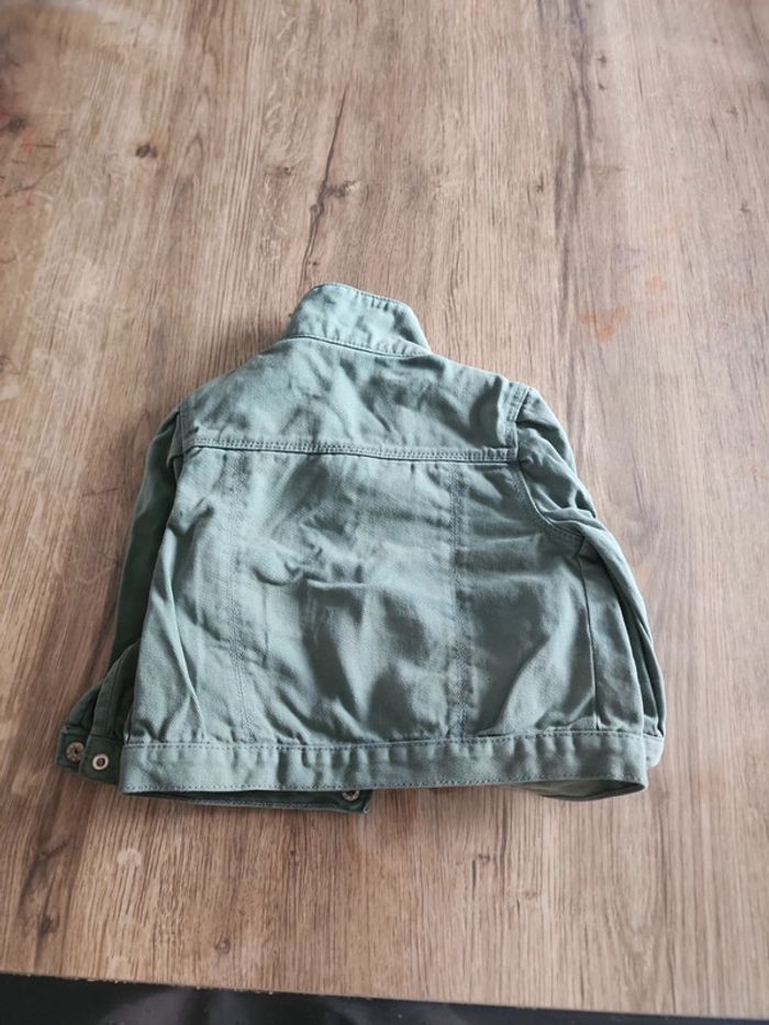 Veste kaki 23 mois - photo numéro 2