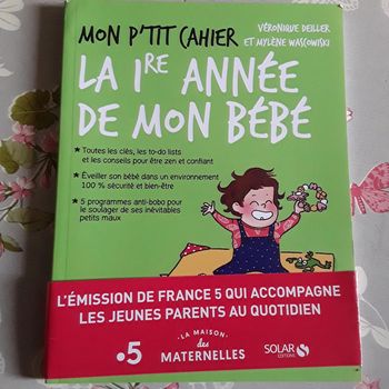 Livre "la 1ere année de mon bébé "