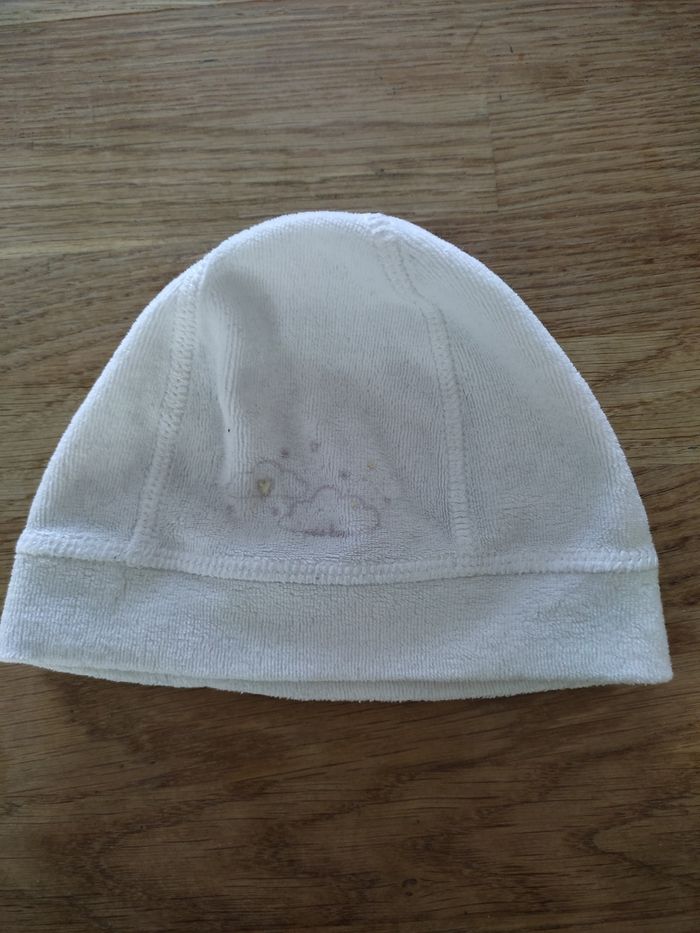 Lot 2 bonnets - photo numéro 2