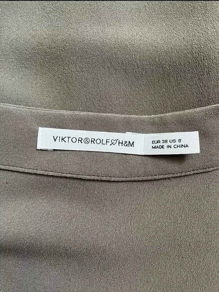 Robe noire et blanche sold out Viktor and Rolf × H&M - photo numéro 4