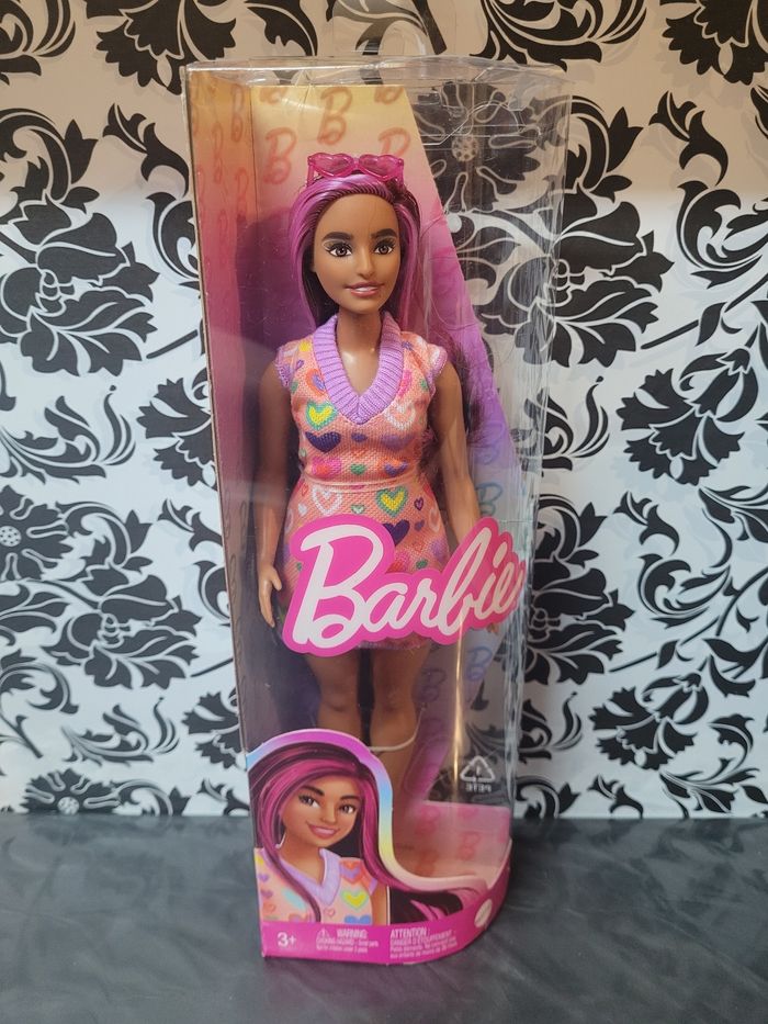 Poupée barbie fashionistas 207 neuve