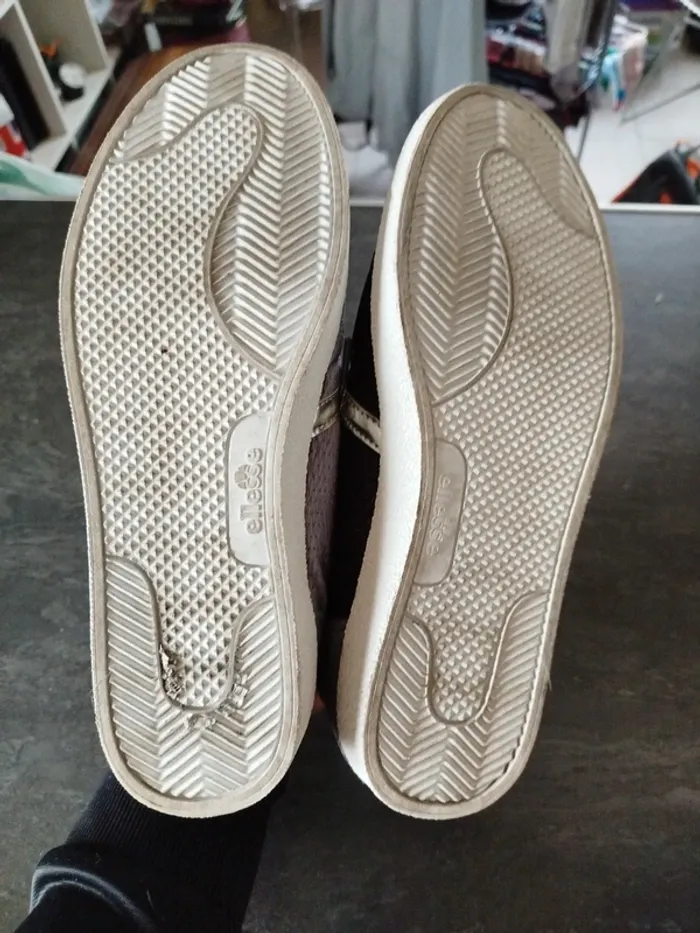 Chaussures femme Ellesse taille 40 - photo numéro 10