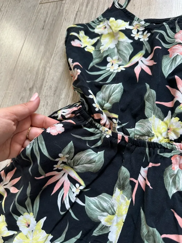 Petite combishort hm xxs 32 noir fleuri tropical - photo numéro 5