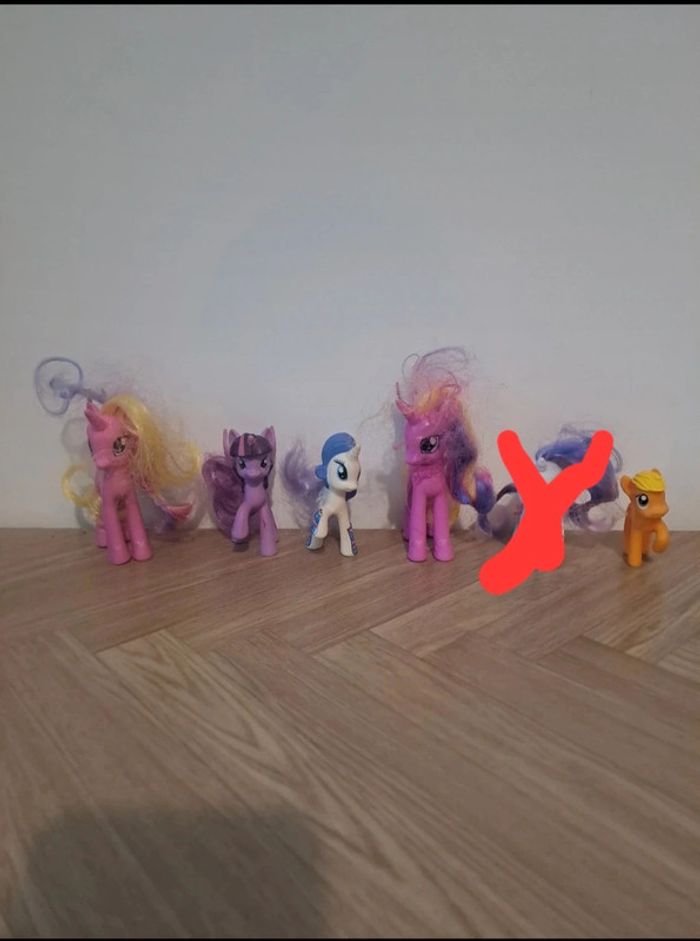 Lot de figurines My little pony