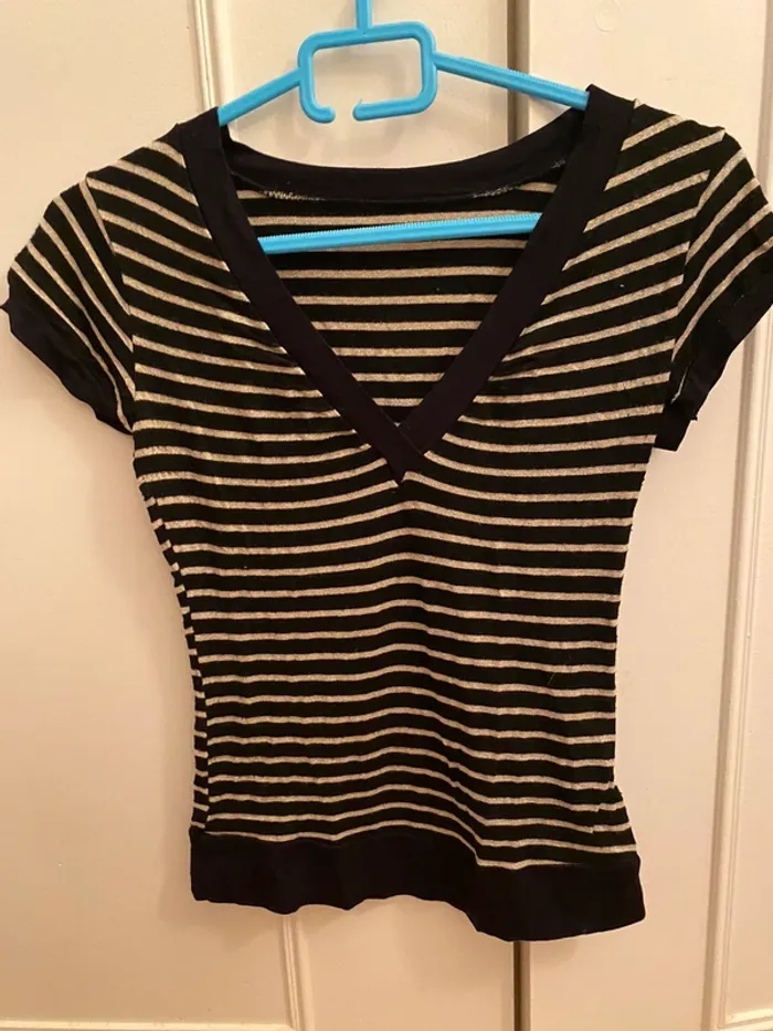 Tee shirt