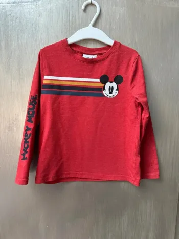 T-shirt rouge manche longue disney Mickey 4 ans