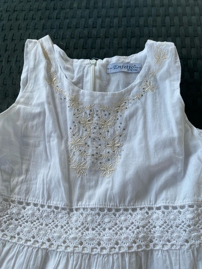 Robe blanche 10-12 ans - photo numéro 2