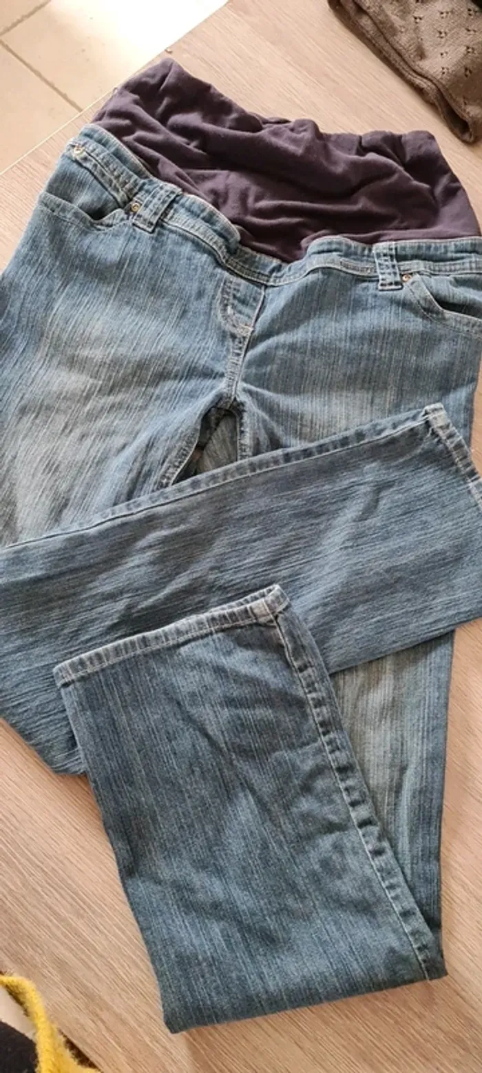 Jeans de grossesse  taille 38 - photo numéro 2
