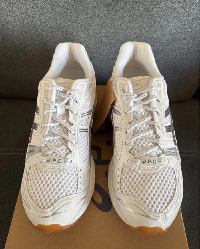 Asics Gel Kayano 14 x APC – édition limitée 44 - photo numéro 2