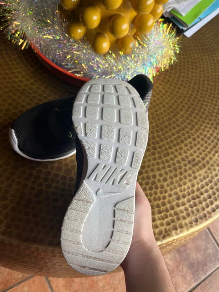 chaussure de sport nike 38 - photo numéro 5