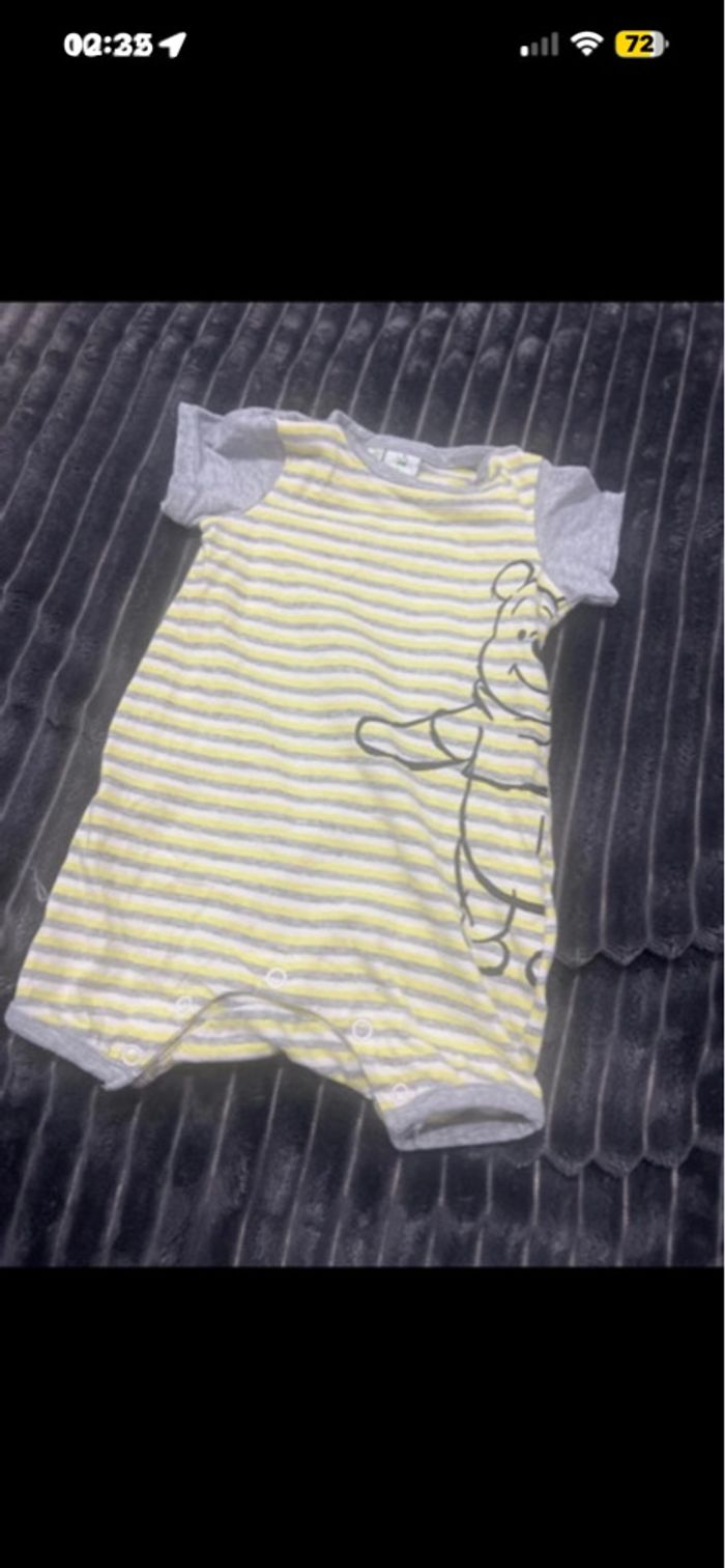 Combinaison Disney 3 mois - photo numéro 4