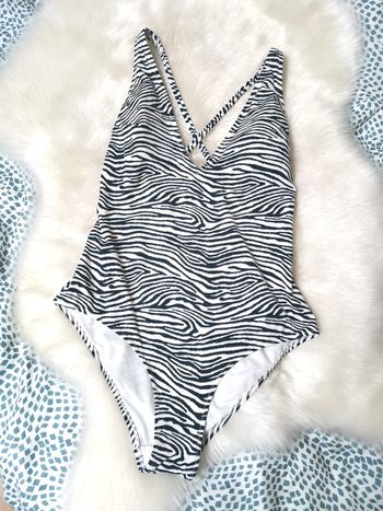 Maillot de bain 1 piece neuf