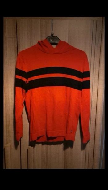 Pull à capuche garçon 12 ans. Okaidi.