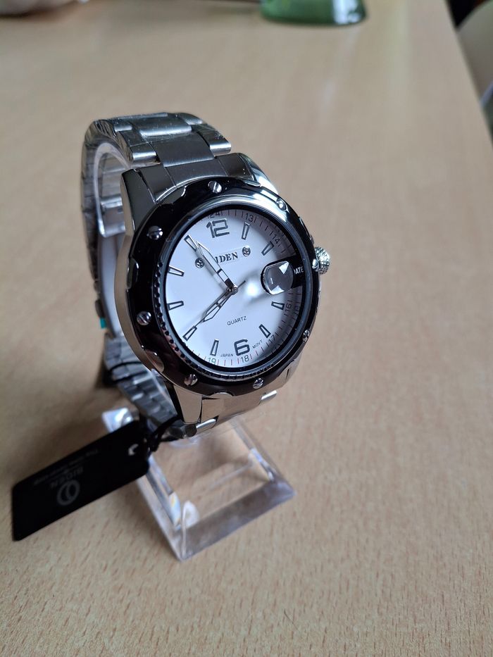 Montre à quartz pour homme - photo numéro 4