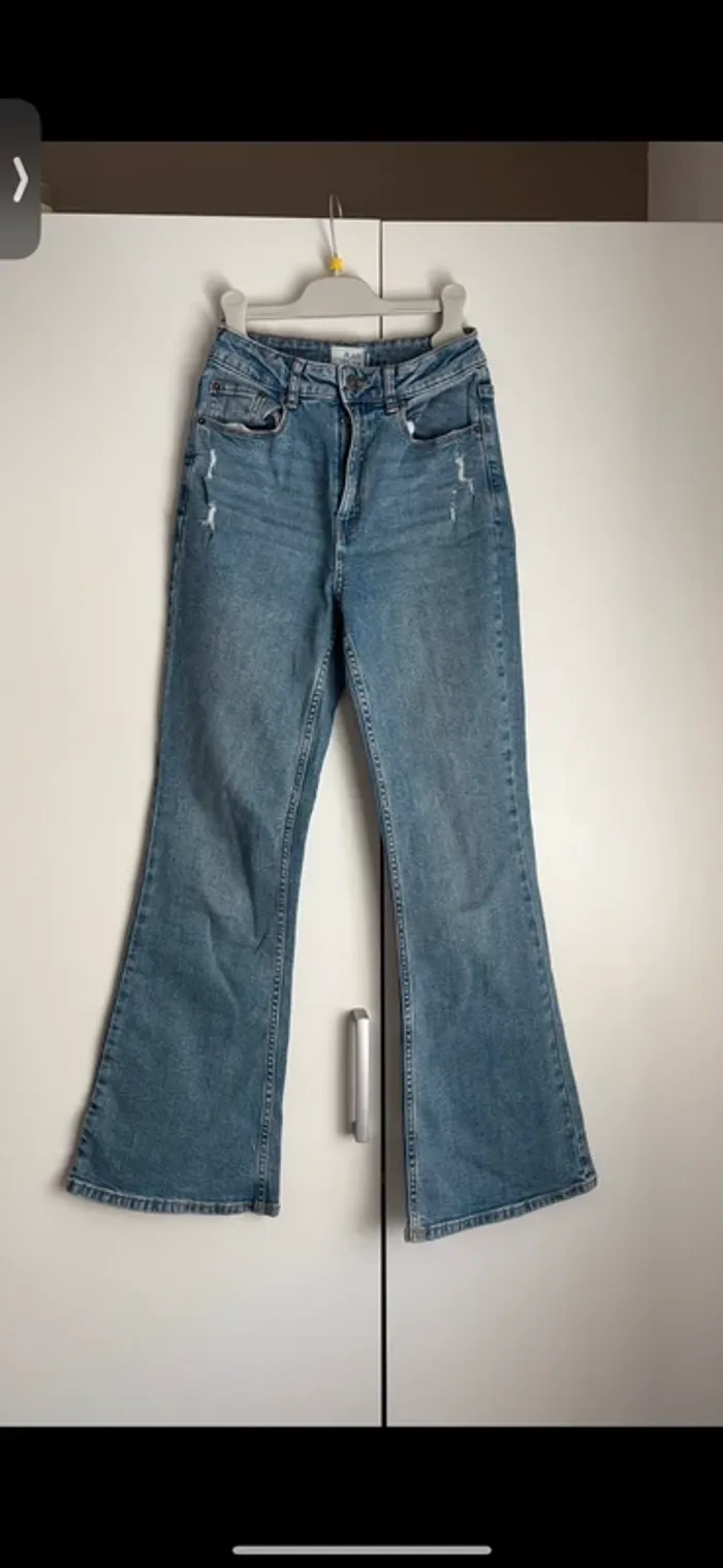 Jean flare évasé bleu taille 32 Kiabi
