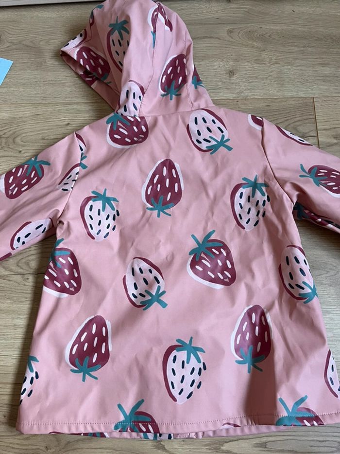 Imperméable rose - photo numéro 2