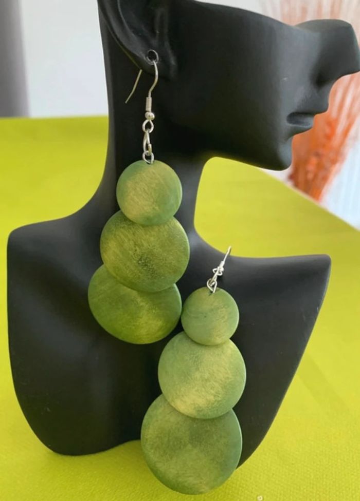 Grandes boucles d’oreilles xxl rondes vertes en bois