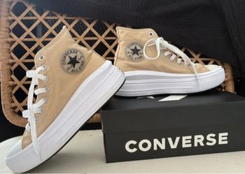 Converses femmes plateforme neuve