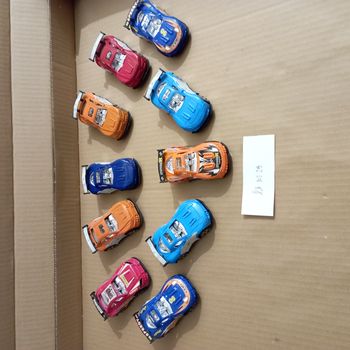 voitures rallye PVC (sachet de 10) divers