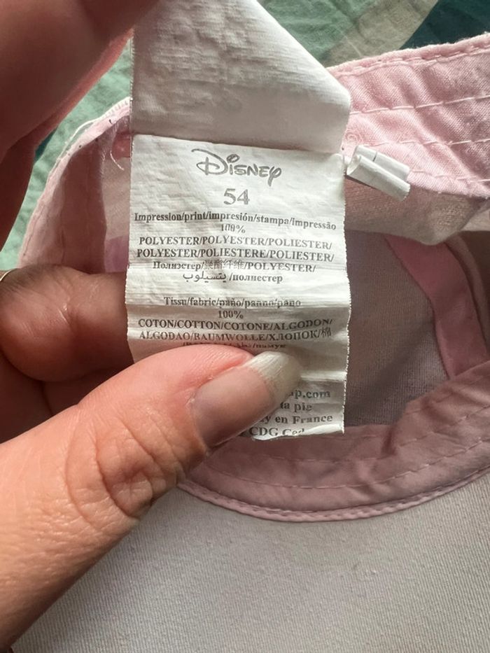 Casquette reine des neiges Disney taille 54 - photo numéro 3