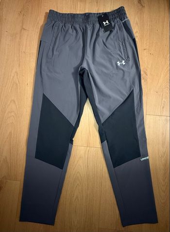 Pantalon de jogging Under Armour taille L neuf avec étiquette.