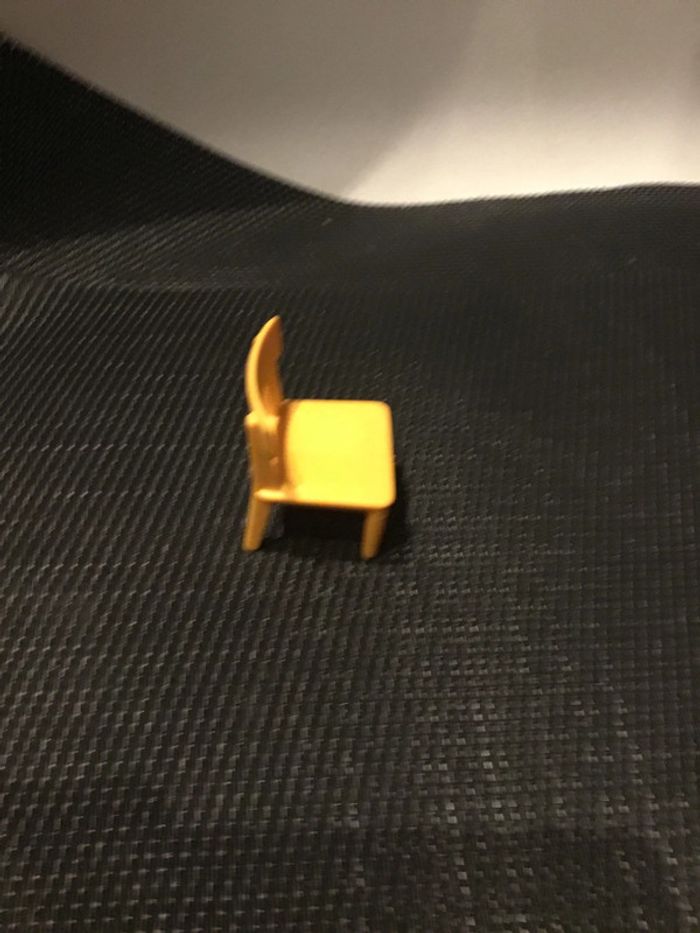 Playmobil chaise jaune 6119 commissariat police pièces détachées - photo numéro 2