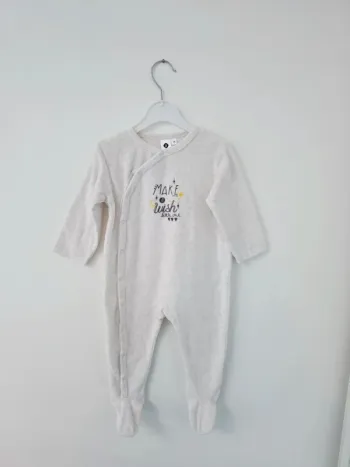 Joli pyjama Grain de blé 9 mois