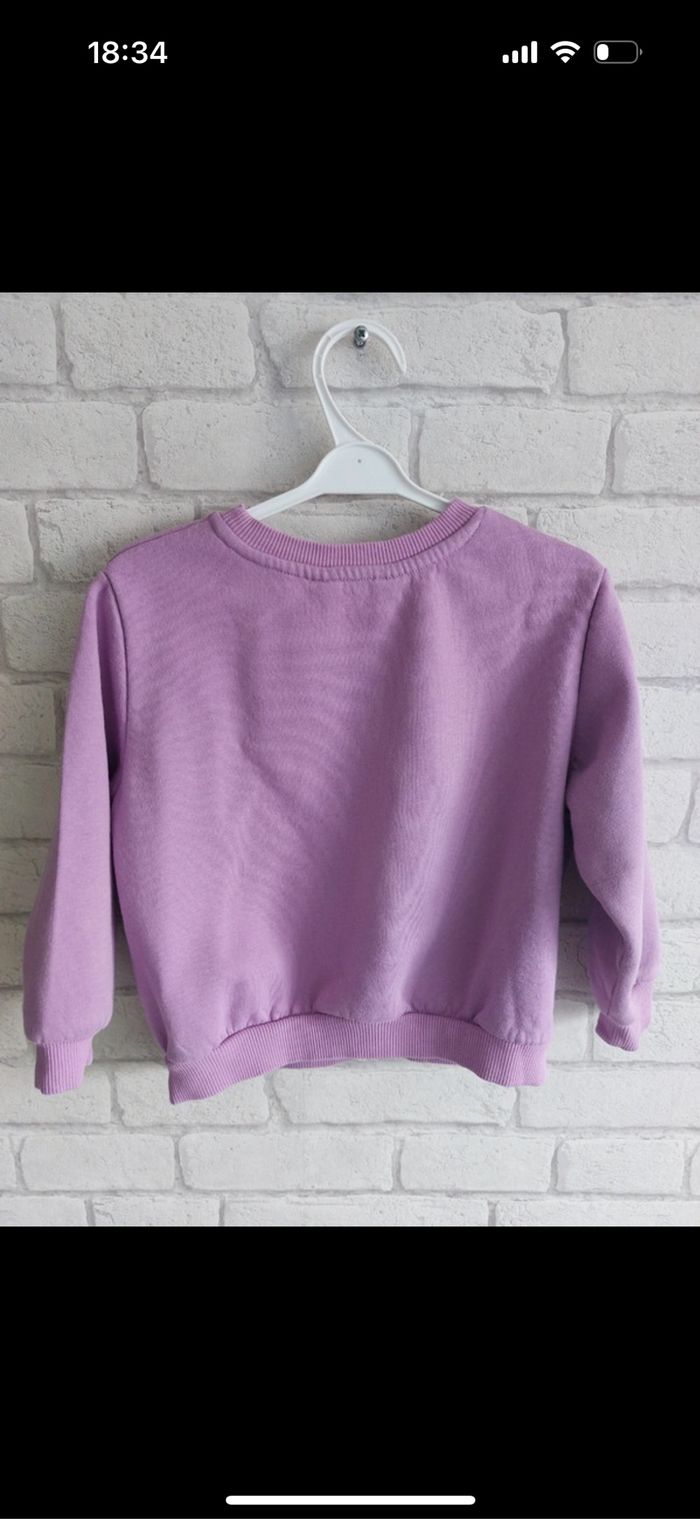 Sweat H&M Disney taille 4 ans - photo numéro 3