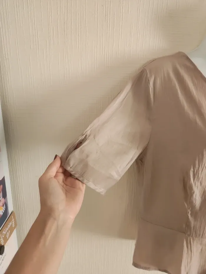 Blouse chemisier beige manches courtes Bachelorette S - photo numéro 3