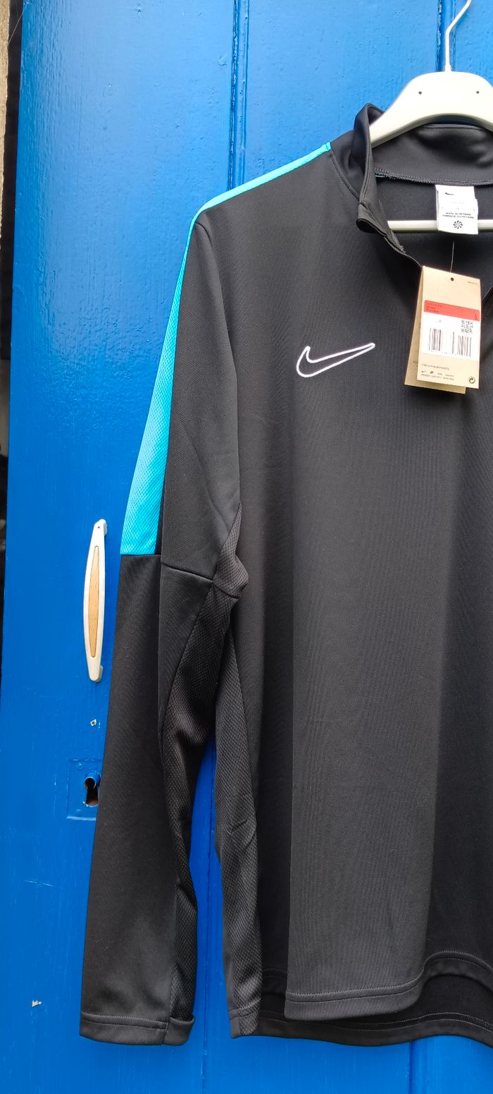 Gilet homme Nike Taille L neuf avec étiquette - photo numéro 8