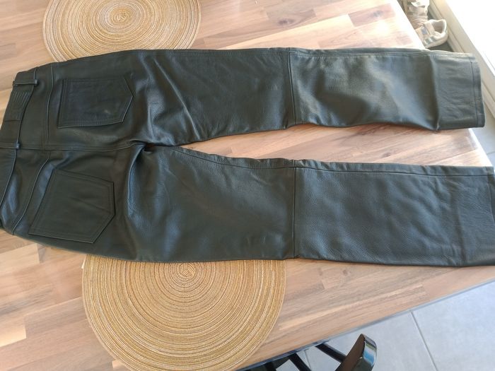 Pantalon moto cuir femme - photo numéro 5
