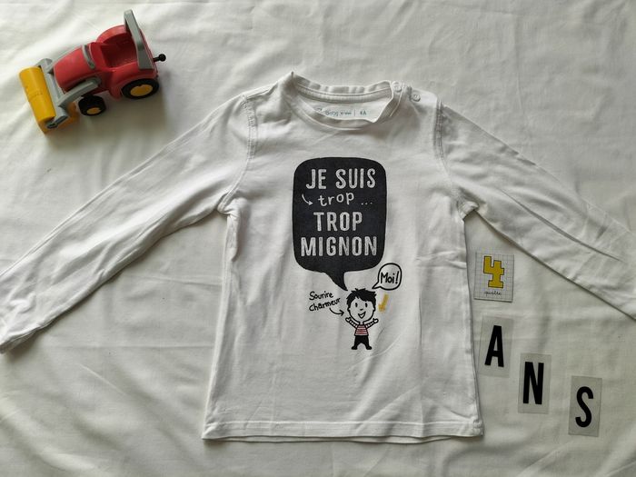 Haut Manches longues taille 4 ans