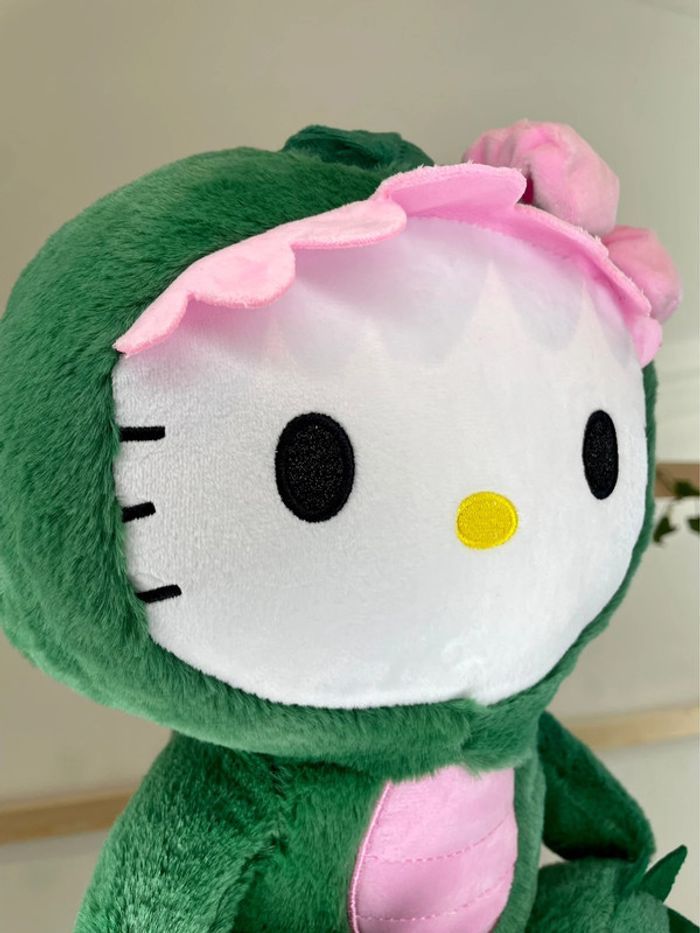 Peluche Sanrio Hello Kitty dinosaure - photo numéro 18
